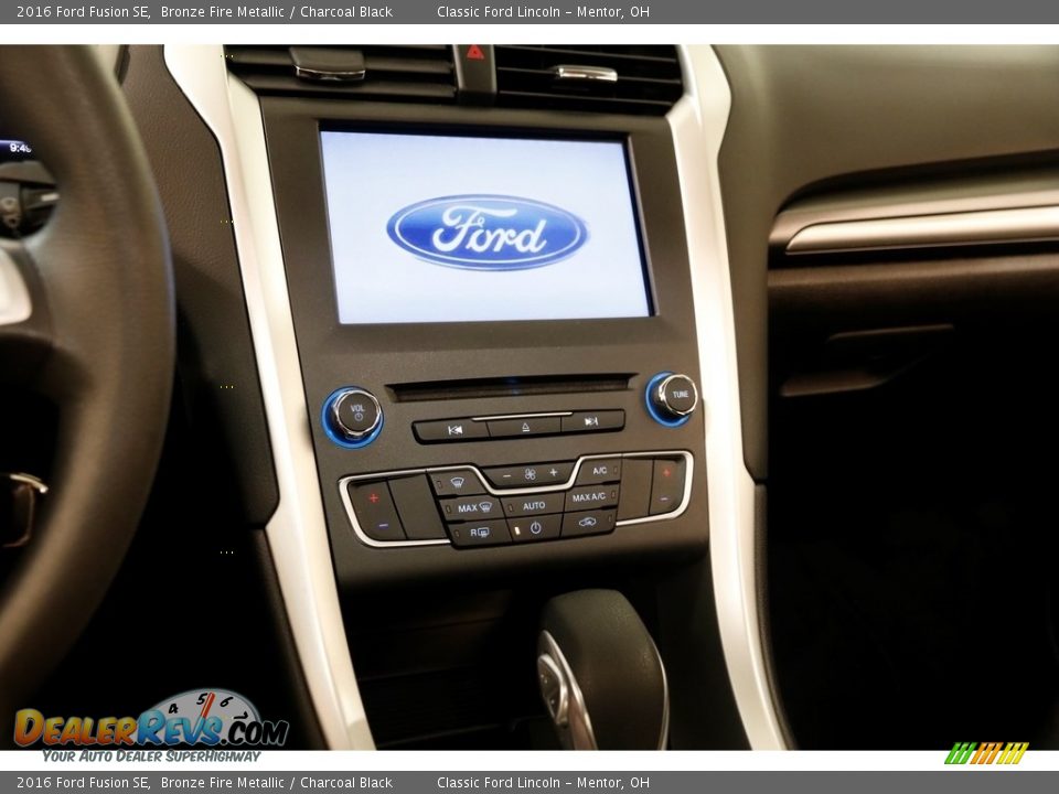 2016 Ford Fusion SE Bronze Fire Metallic / Charcoal Black Photo #10