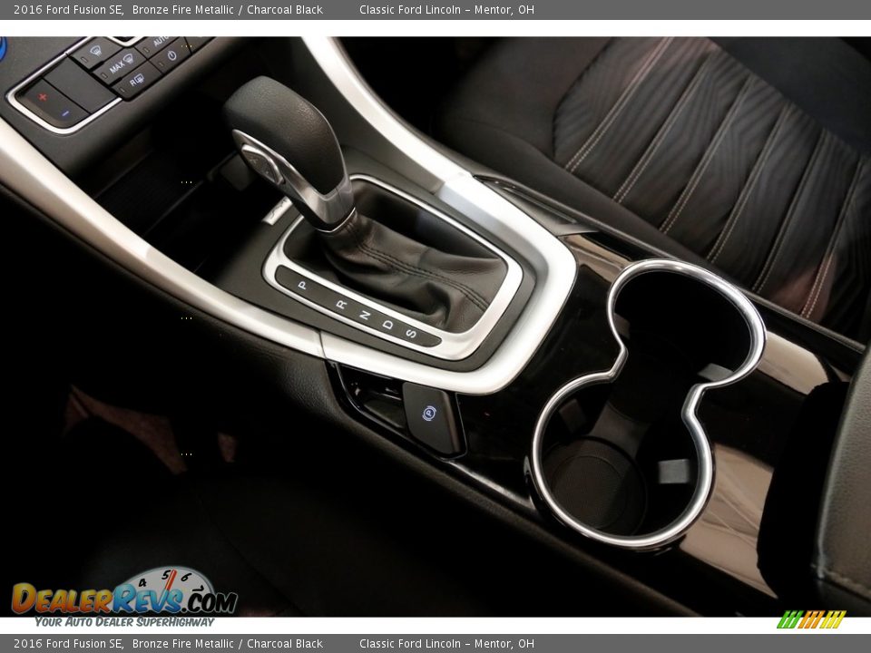 2016 Ford Fusion SE Bronze Fire Metallic / Charcoal Black Photo #16