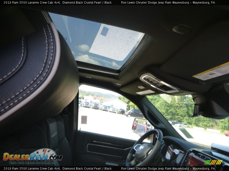 Sunroof of 2019 Ram 3500 Laramie Crew Cab 4x4 Photo #11