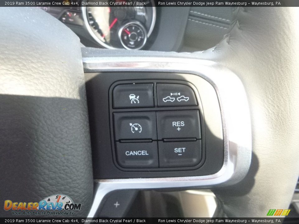 2019 Ram 3500 Laramie Crew Cab 4x4 Steering Wheel Photo #17