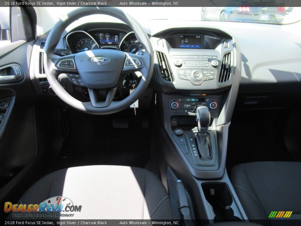 2018 Ford Focus SE Sedan Ingot Silver / Charcoal Black Photo #14