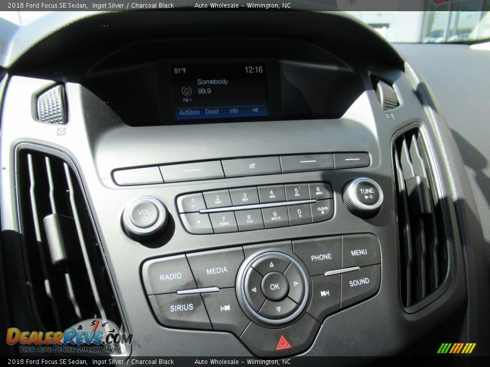2018 Ford Focus SE Sedan Ingot Silver / Charcoal Black Photo #16