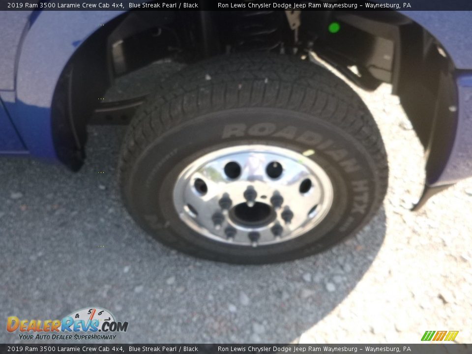 2019 Ram 3500 Laramie Crew Cab 4x4 Blue Streak Pearl / Black Photo #9