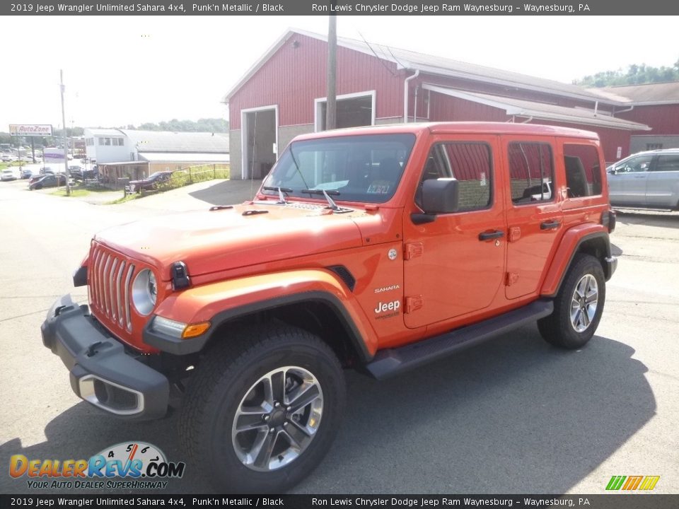 2019 Jeep Wrangler Unlimited Sahara 4x4 Punk'n Metallic / Black Photo #1