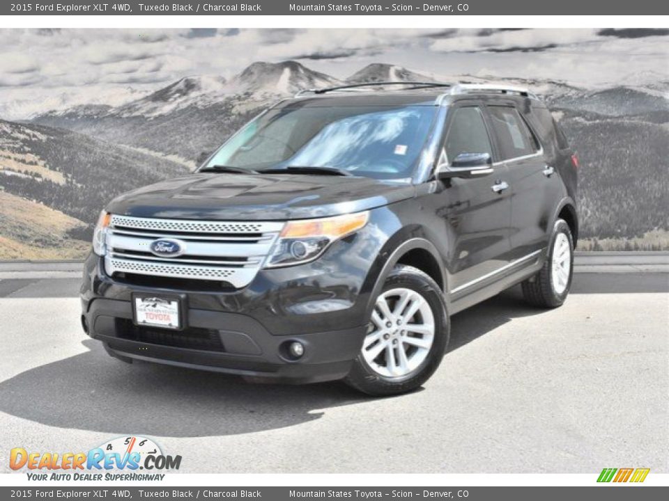 2015 Ford Explorer XLT 4WD Tuxedo Black / Charcoal Black Photo #5