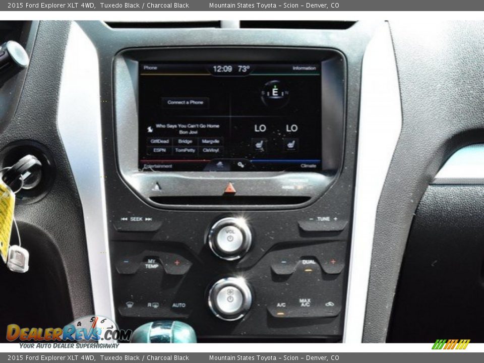 2015 Ford Explorer XLT 4WD Tuxedo Black / Charcoal Black Photo #14