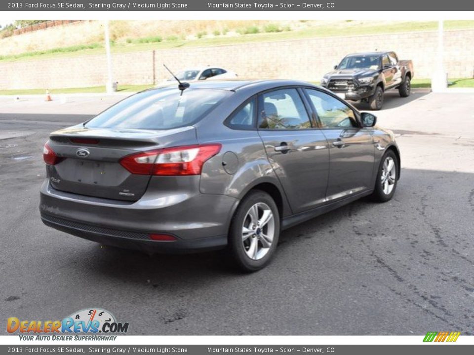 2013 Ford Focus SE Sedan Sterling Gray / Medium Light Stone Photo #6