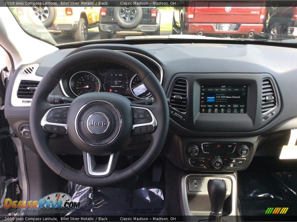 2019 Jeep Compass Latitude Billet Silver Metallic / Black Photo #3
