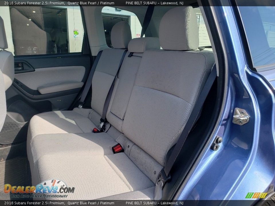 2018 Subaru Forester 2.5i Premium Quartz Blue Pearl / Platinum Photo #2