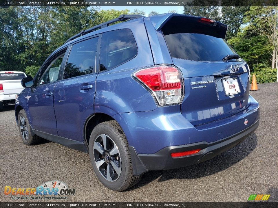 2018 Subaru Forester 2.5i Premium Quartz Blue Pearl / Platinum Photo #3