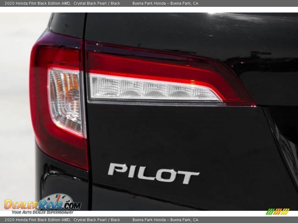 2020 Honda Pilot Black Edition AWD Crystal Black Pearl / Black Photo #7