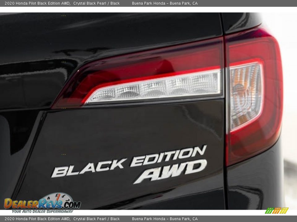 2020 Honda Pilot Black Edition AWD Crystal Black Pearl / Black Photo #8