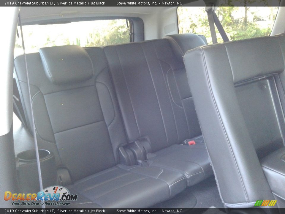 2019 Chevrolet Suburban LT Silver Ice Metallic / Jet Black Photo #17