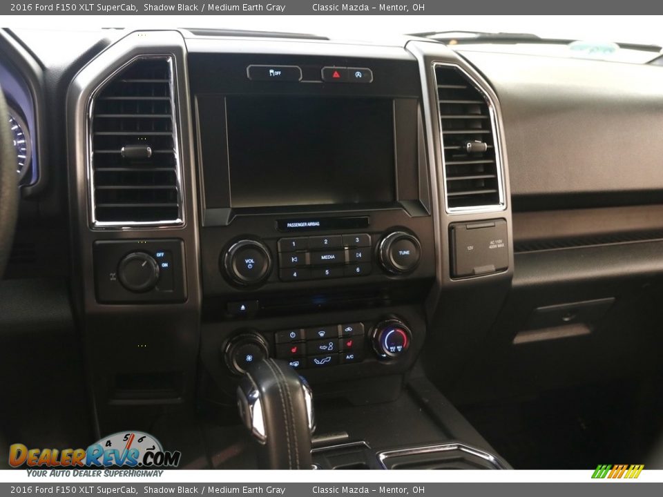 2016 Ford F150 XLT SuperCab Shadow Black / Medium Earth Gray Photo #10