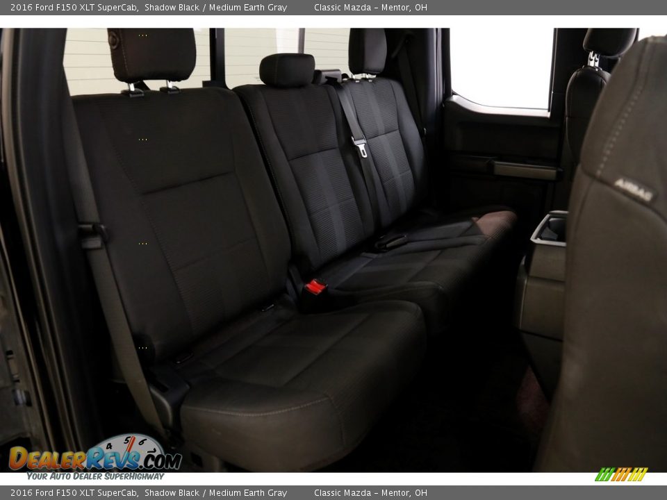 2016 Ford F150 XLT SuperCab Shadow Black / Medium Earth Gray Photo #18