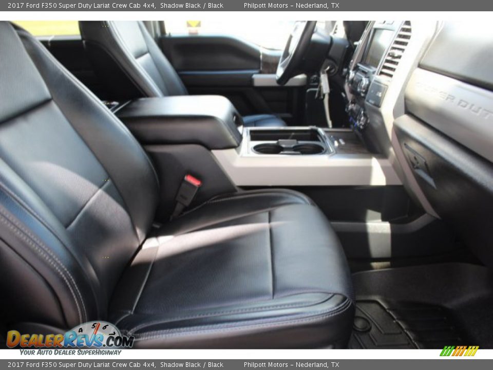 2017 Ford F350 Super Duty Lariat Crew Cab 4x4 Shadow Black / Black Photo #31