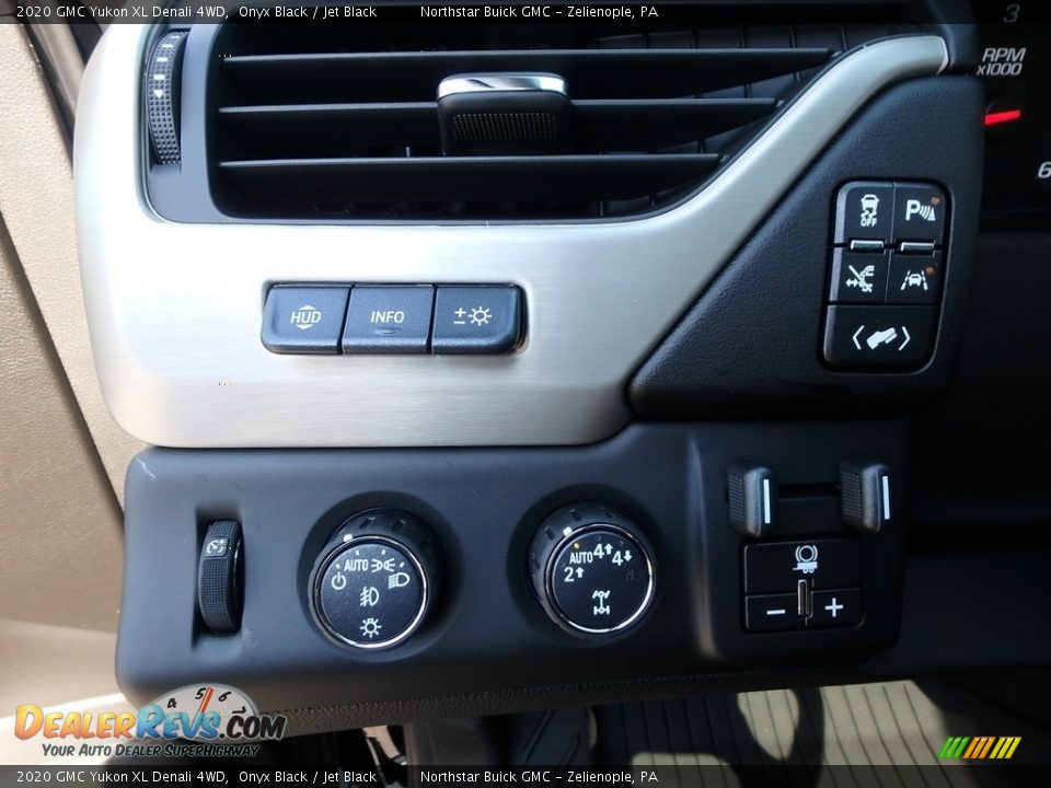 Controls of 2020 GMC Yukon XL Denali 4WD Photo #12