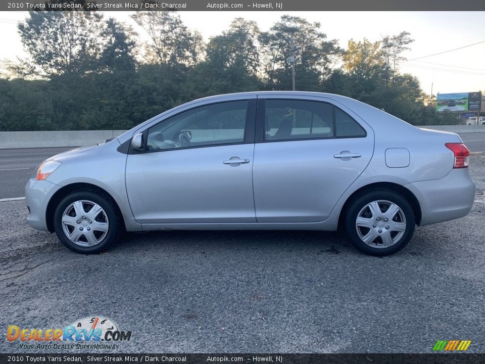 2010 Toyota Yaris Sedan Silver Streak Mica / Dark Charcoal Photo #6