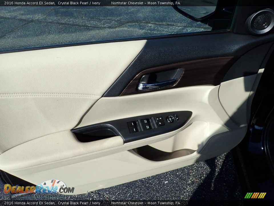 2016 Honda Accord EX Sedan Crystal Black Pearl / Ivory Photo #24