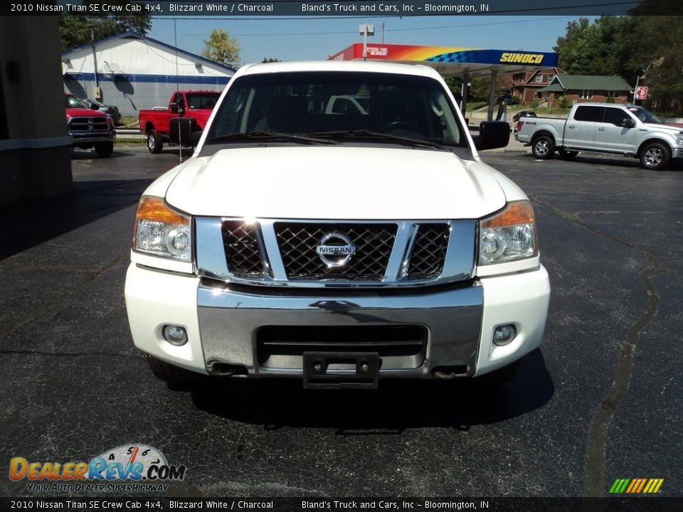 2010 Nissan Titan SE Crew Cab 4x4 Blizzard White / Charcoal Photo #22