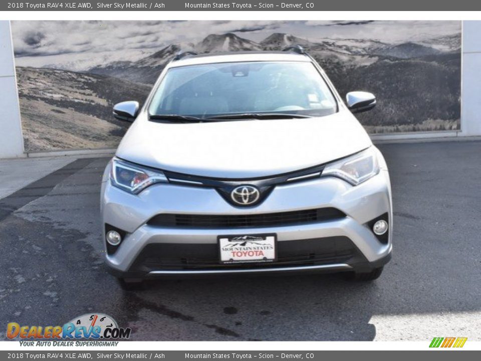 2018 Toyota RAV4 XLE AWD Silver Sky Metallic / Ash Photo #8