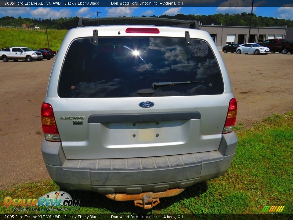 2005 Ford Escape XLT V6 4WD Black / Ebony Black Photo #6