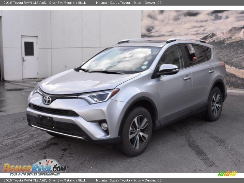 2016 Toyota RAV4 XLE AWD Silver Sky Metallic / Black Photo #2