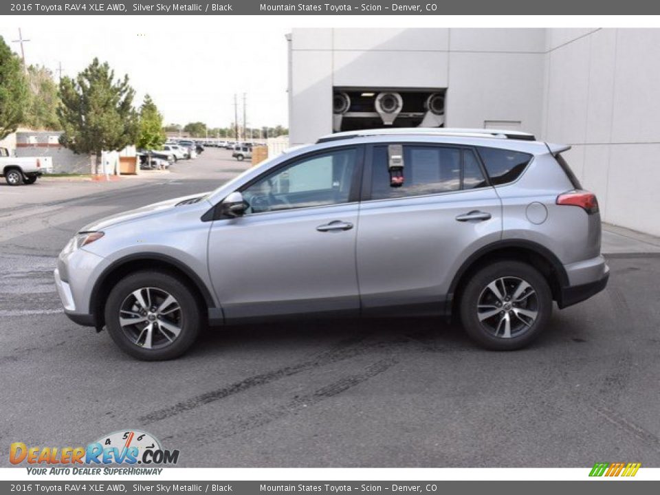 2016 Toyota RAV4 XLE AWD Silver Sky Metallic / Black Photo #3