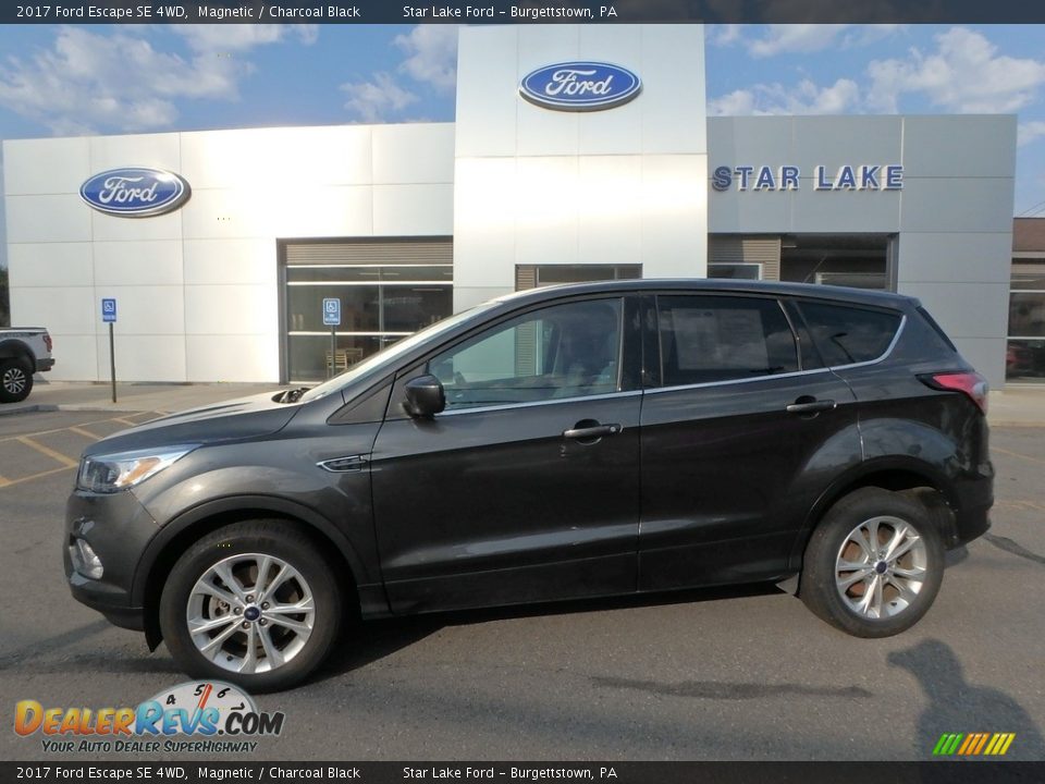 2017 Ford Escape SE 4WD Magnetic / Charcoal Black Photo #1