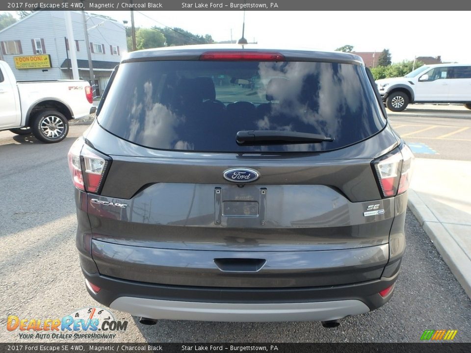 2017 Ford Escape SE 4WD Magnetic / Charcoal Black Photo #6