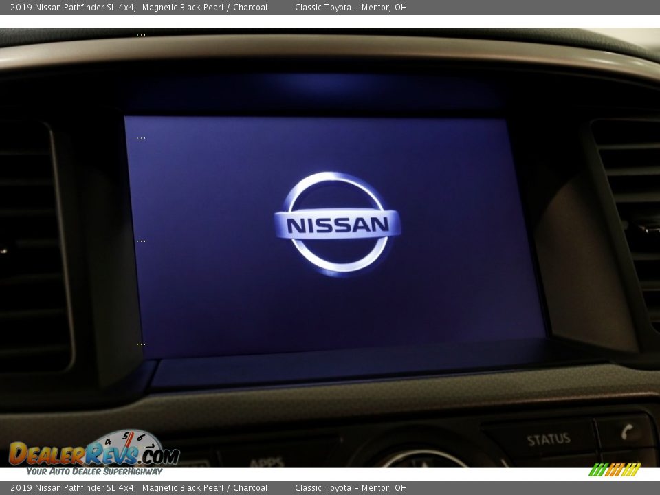 2019 Nissan Pathfinder SL 4x4 Magnetic Black Pearl / Charcoal Photo #10