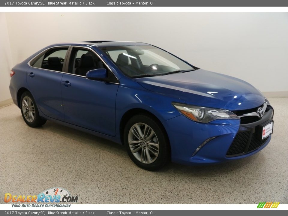 2017 Toyota Camry SE Blue Streak Metallic / Black Photo #1