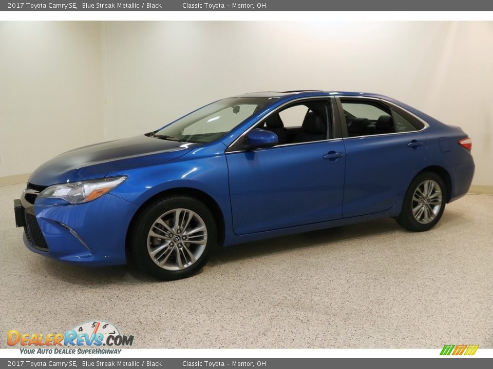 2017 Toyota Camry SE Blue Streak Metallic / Black Photo #3