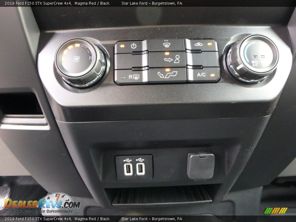 2019 Ford F150 STX SuperCrew 4x4 Magma Red / Black Photo #17