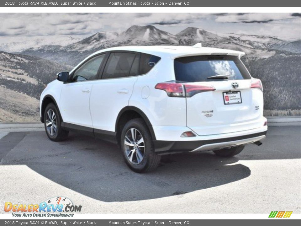2018 Toyota RAV4 XLE AWD Super White / Black Photo #7