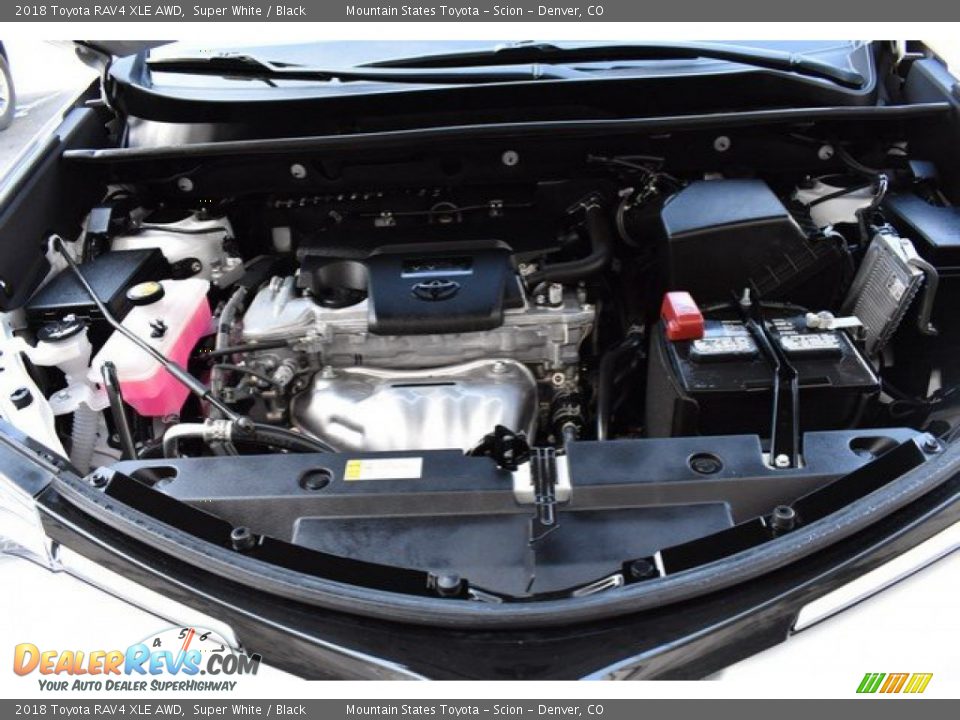 2018 Toyota RAV4 XLE AWD Super White / Black Photo #28