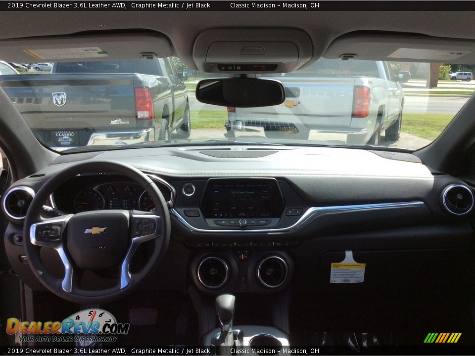 2019 Chevrolet Blazer 3.6L Leather AWD Graphite Metallic / Jet Black Photo #12