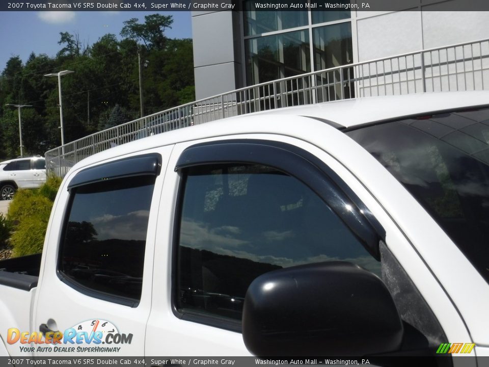 2007 Toyota Tacoma V6 SR5 Double Cab 4x4 Super White / Graphite Gray Photo #4