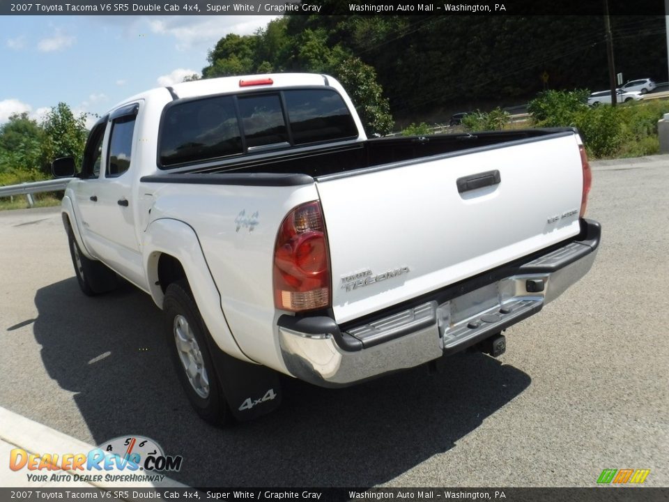 2007 Toyota Tacoma V6 SR5 Double Cab 4x4 Super White / Graphite Gray Photo #8