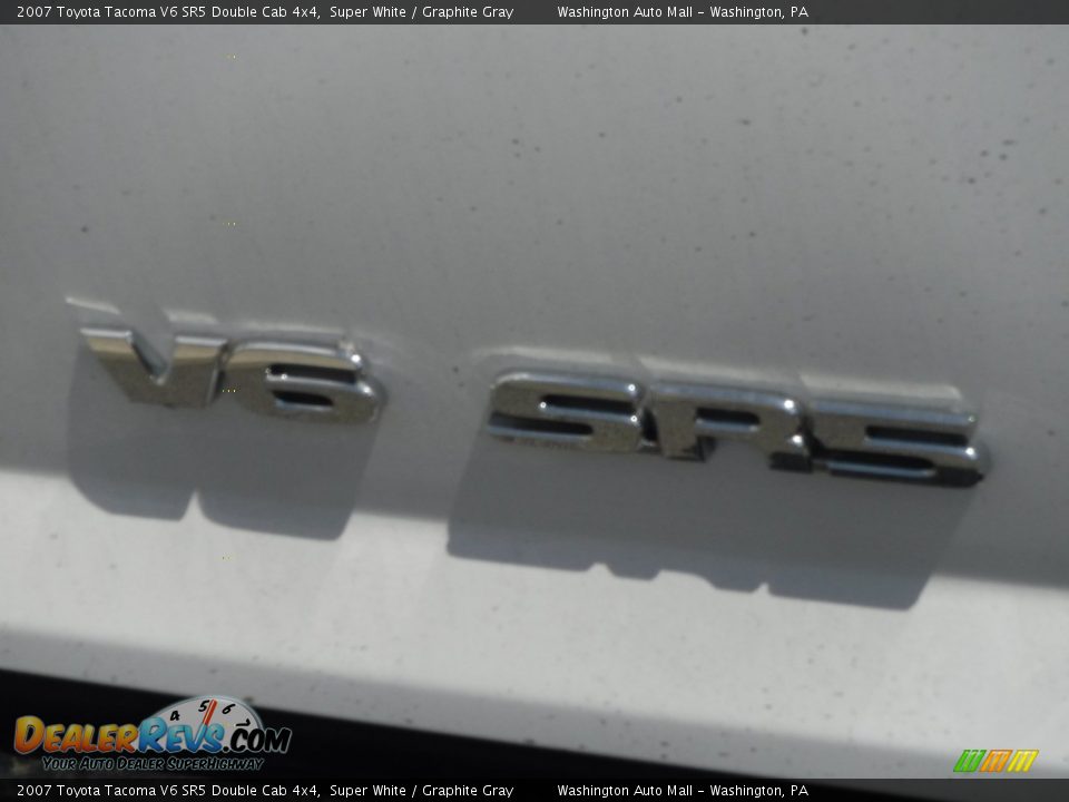 2007 Toyota Tacoma V6 SR5 Double Cab 4x4 Super White / Graphite Gray Photo #11