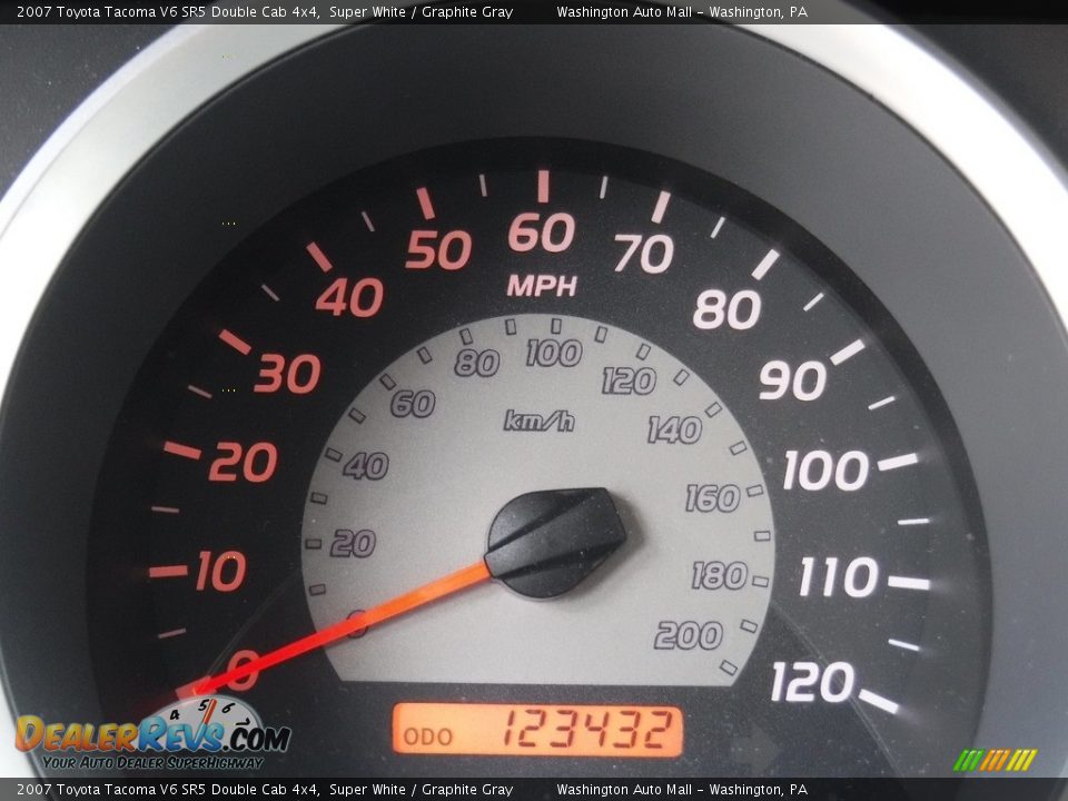 2007 Toyota Tacoma V6 SR5 Double Cab 4x4 Super White / Graphite Gray Photo #27