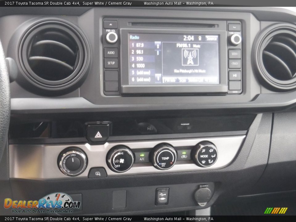 2017 Toyota Tacoma SR Double Cab 4x4 Super White / Cement Gray Photo #16