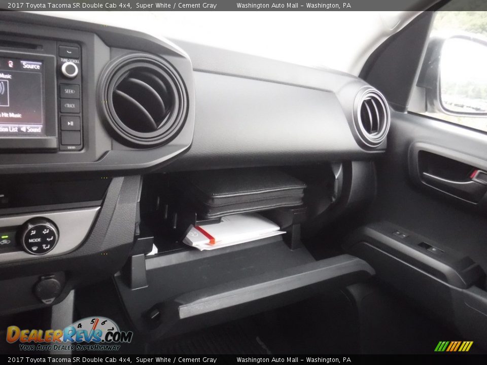 2017 Toyota Tacoma SR Double Cab 4x4 Super White / Cement Gray Photo #21