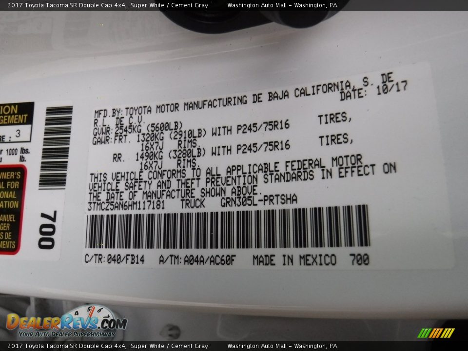 2017 Toyota Tacoma SR Double Cab 4x4 Super White / Cement Gray Photo #24