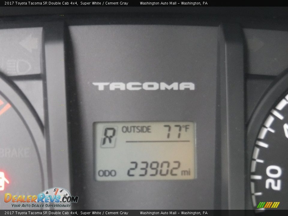 2017 Toyota Tacoma SR Double Cab 4x4 Super White / Cement Gray Photo #25