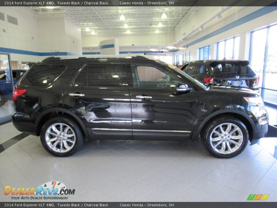 2014 Ford Explorer XLT 4WD Tuxedo Black / Charcoal Black Photo #5