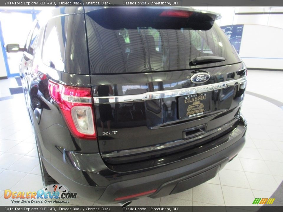 2014 Ford Explorer XLT 4WD Tuxedo Black / Charcoal Black Photo #9