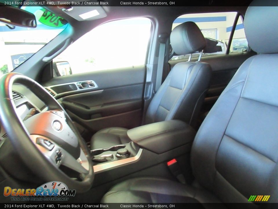 2014 Ford Explorer XLT 4WD Tuxedo Black / Charcoal Black Photo #16