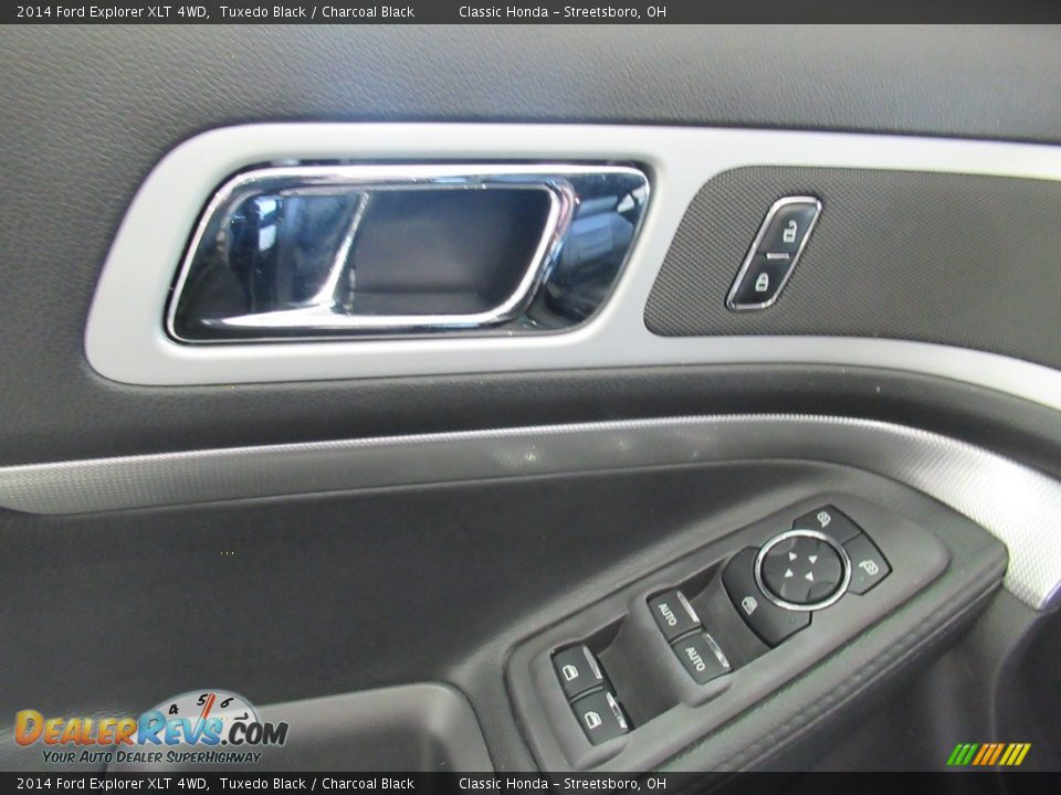 2014 Ford Explorer XLT 4WD Tuxedo Black / Charcoal Black Photo #21