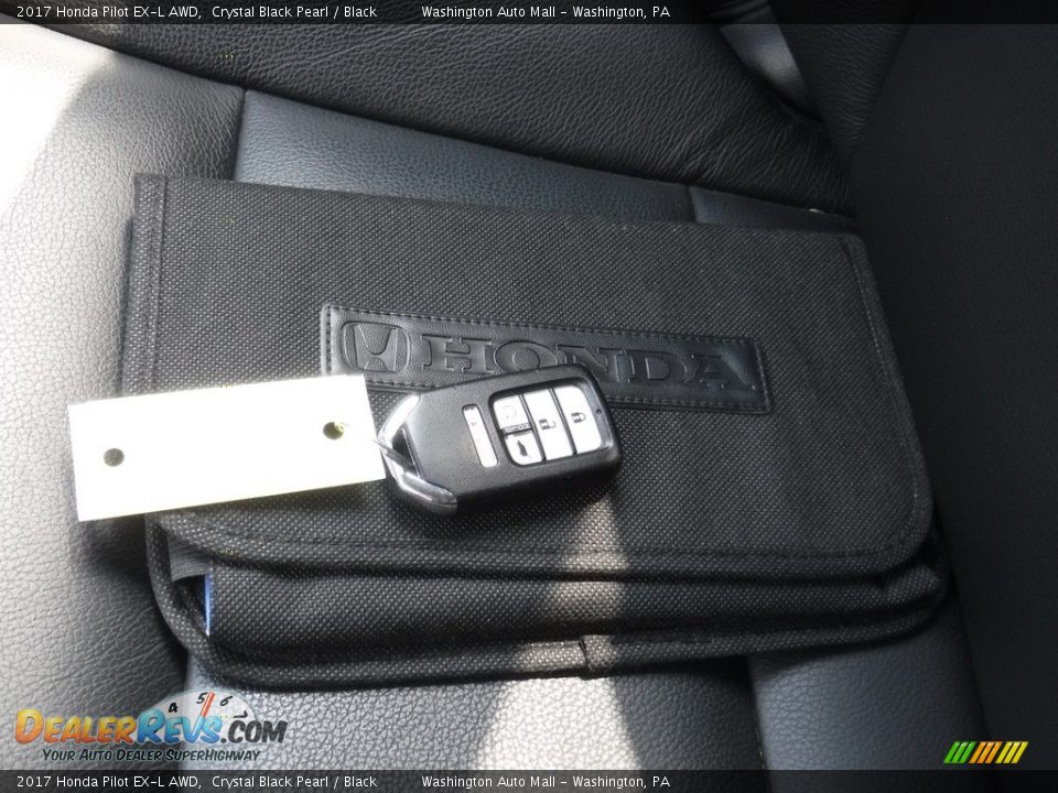 2017 Honda Pilot EX-L AWD Crystal Black Pearl / Black Photo #26